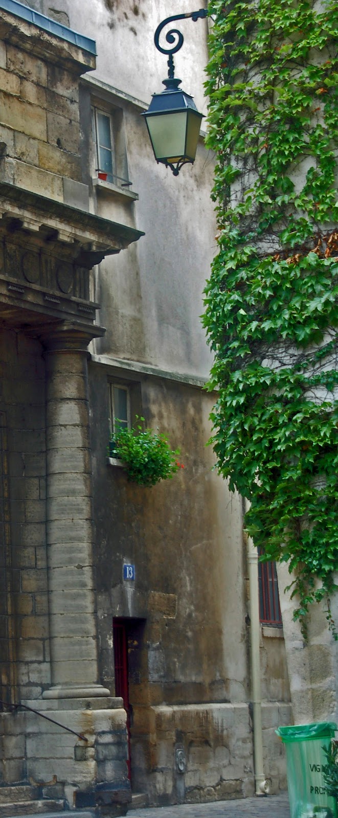 rue des putes a paris put through rue des putes a paris put through